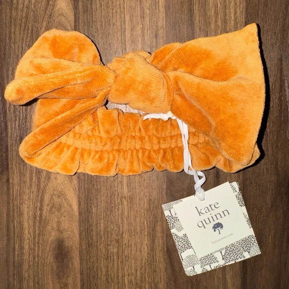 Kate Quinn NWT Light Brown Velvet Headband